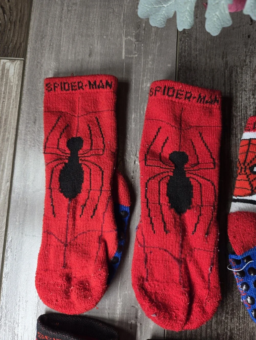Marvel Spider‑Man Red & Blue Non‑Slip Socks Set – Boys 12m‑2T